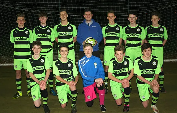 Forest Green Rovers Under 15 squad and Anthony Foxlee-Brown, marketing communications manager at Grundon