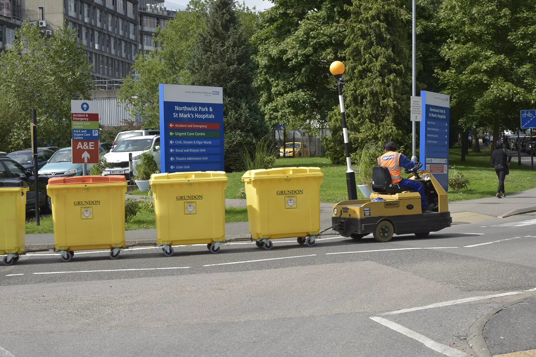 As part of the contract, Grundon introduced an on-site waste manager and three dedicated waste team leaders to London North West University Health (LNWH) NHS Trust