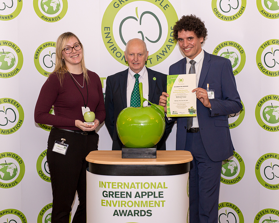 Loren Ryan, Facilities Manager, JLL, collected the Bronze Green Apple Award for Environmental Best Practice in the Offices Wastes Management category for 20 Gresham Street with Kieran Bogira, Senior Business Relations Manager - JLL at Grundon Waste Management (right) from Roger Wolens, Founder of The Green Apple Awards and Chief Executive Officer of The Green Organisation (centre)