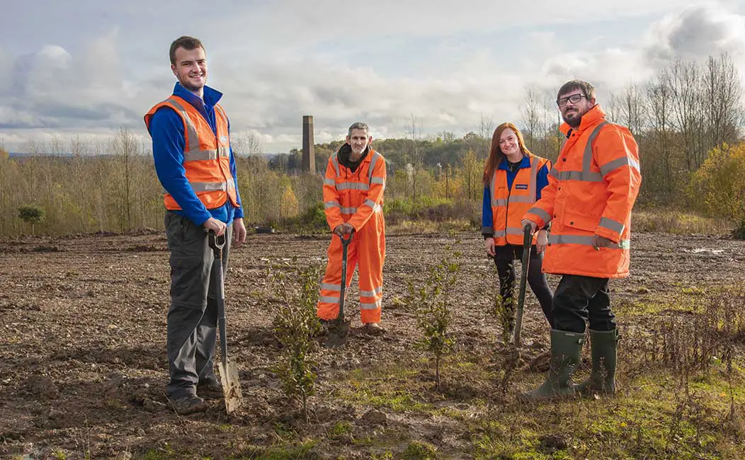 Members of the Grundon team joined the Woodland Trust’s Big Climate Fightback by planting at the Knowl Hill landfill restoration project near Maidenhead in Berkshire. From left to right: James Asquith, Environmental Assistant; Chris Maynard, Landfill Operative; Lucy Moody, Marketing Assistant; and Mark Padgham, Waste Facility Manager 
