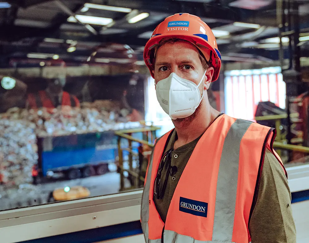 Sebastian Vettel had the opportunity to see how waste is recycled when he visited Grundon's Materials Recovery Facility on Monday. © Sebastian Vettel
