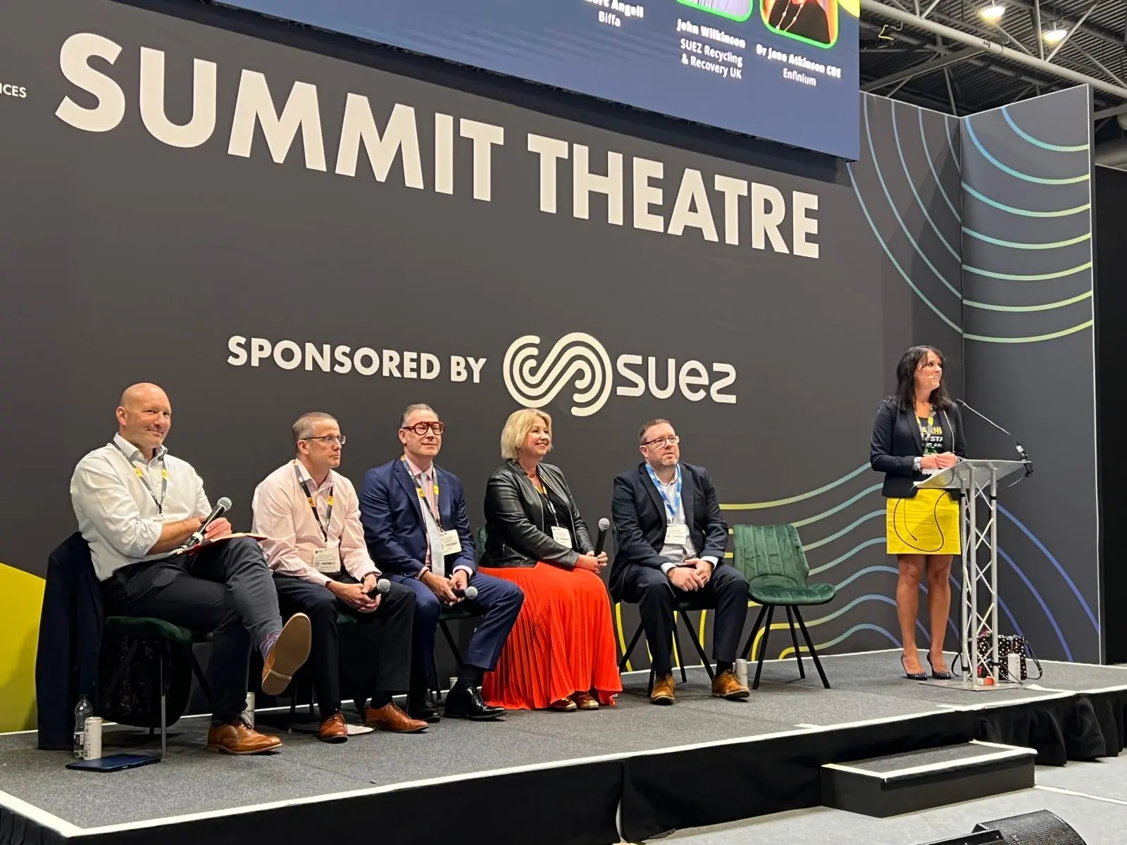 Sitting alongside Neil on the panel were Dr Jane Atkinson CBE, Chief Operating Officer at Enfinium; John Wilkinson, Chief Development Officer at SUEZ Recycling & Recovery UK; Marc Angell, CFO at Biffa; and Rory Brien, Head of Municipal Treatment at FCC Environment. 